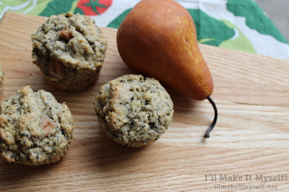 Black Sesame and Pear Muffins | I'll Make It Myself! 1