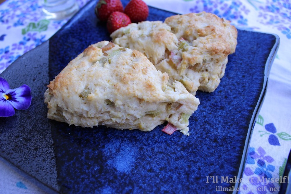 Rhubarb Cream Scones | I'll Make It Myself! 1