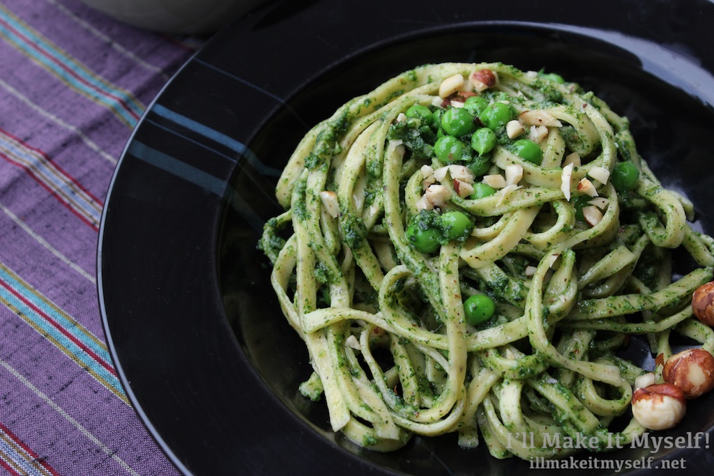 Nettle Hazelnut Pesto | I'll Make It Myself! 1