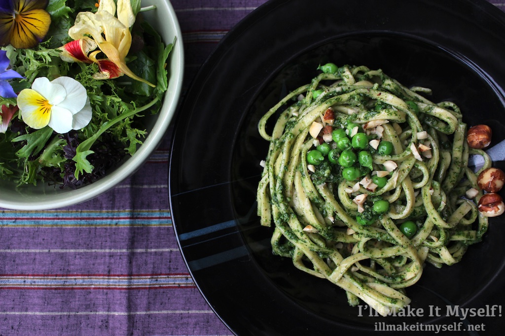 Nettle Hazelnut Pesto | I'll Make It Myself! 3