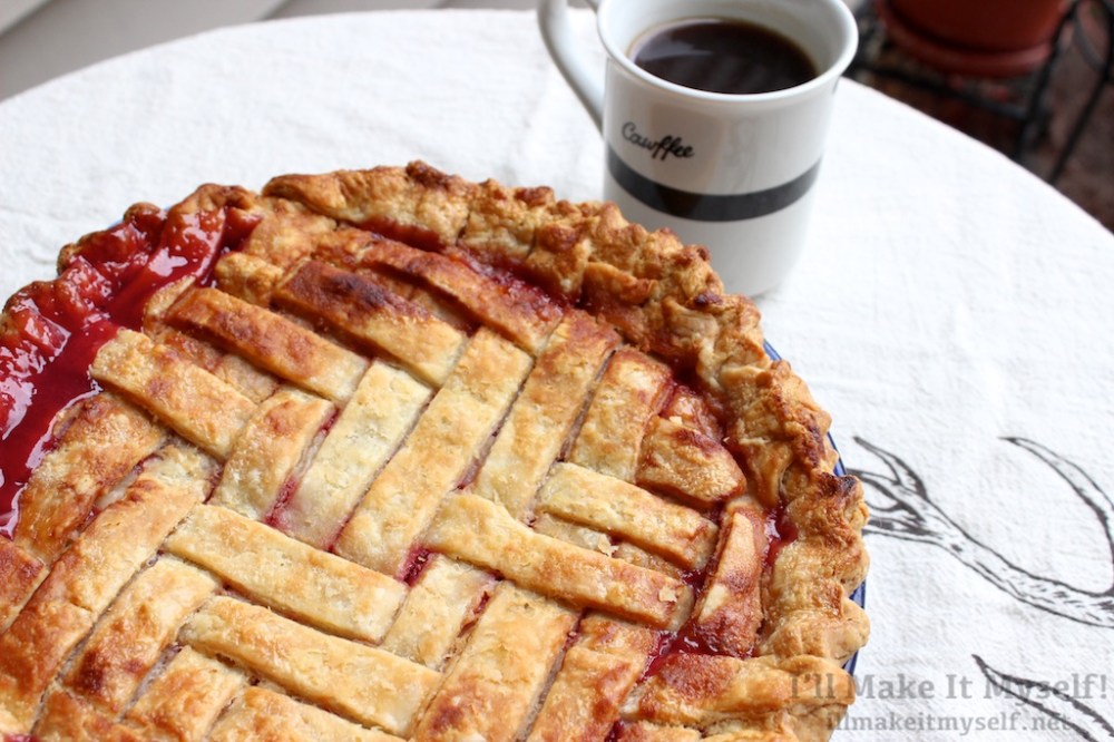 Twin Peaks Cocktail and Pie | I'll Make It Myself! 5