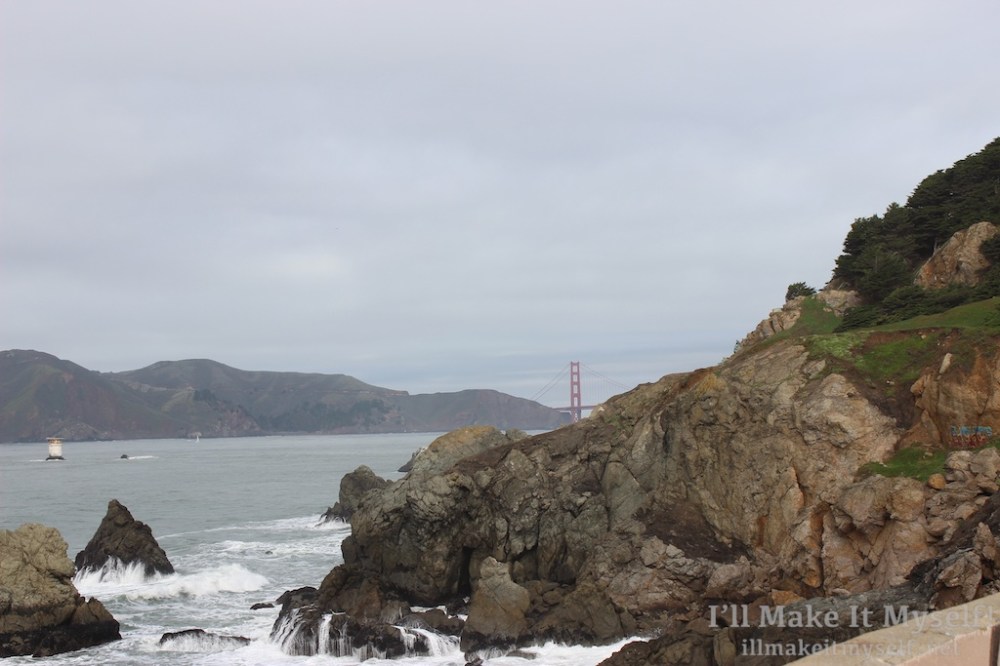 Image of the Golden Gate Bridge, which features prominently in The Room because Tommy Wiseau needed you to know we are in San Francisco.